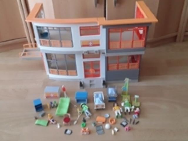 Playmobil Kinderkrankenhaus - 1