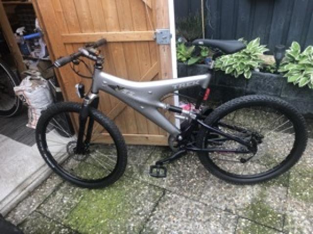 Trek Y33 Fully Mountainbike - 1